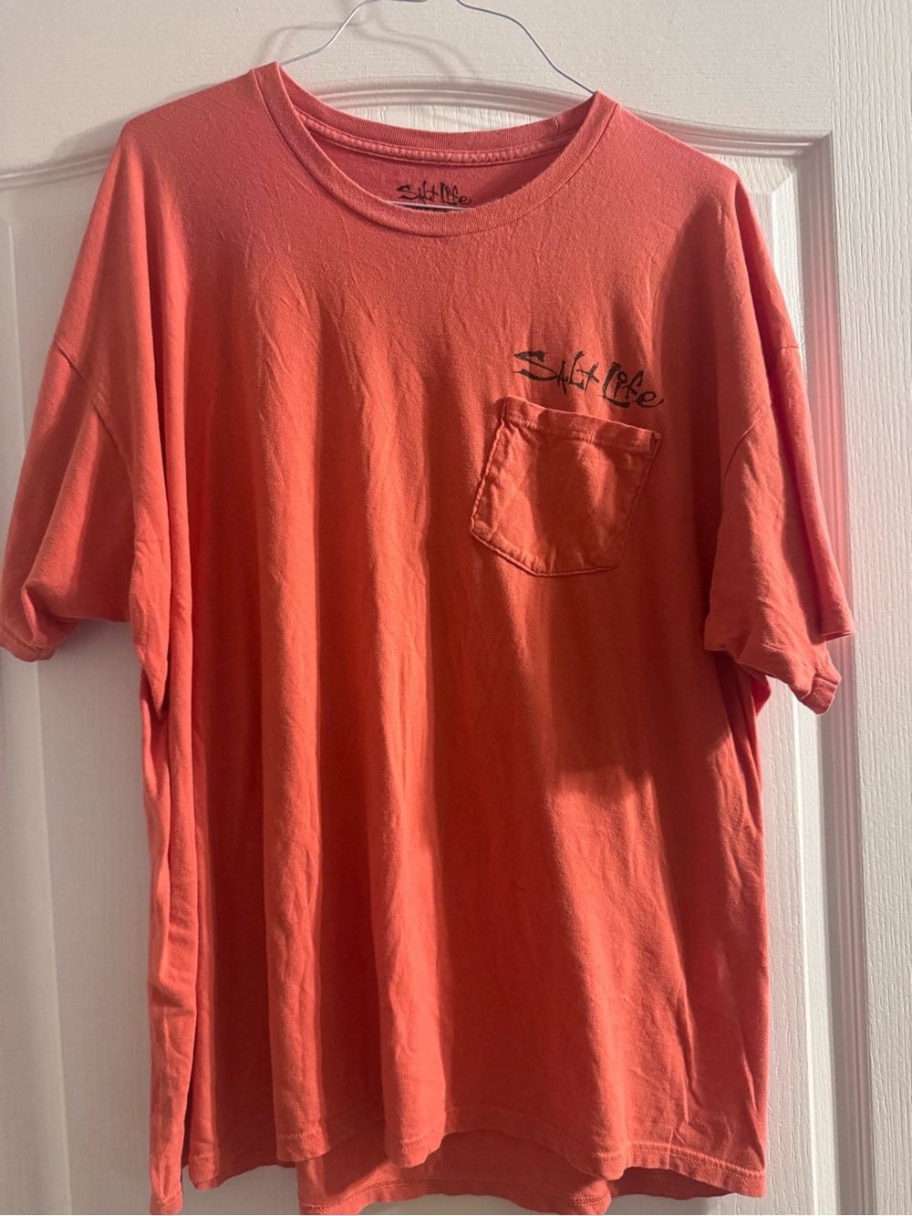 Salt Life Coral Short Sleeve Pocket Tee in Salmon